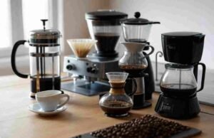 Single-Origin vs Blends: What’s the Difference and Which Should You Choose? _Cross-section diagram showing water dissolving coffee solubles during the extraction process - ChopChic.com