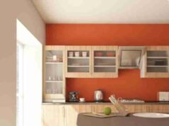 IKEA Kitchen Planner User Guide _User designing 3D layout on laptop using IKEA Kitchen Planner software for free renovation visualization - ChopChic.com