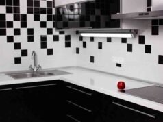 Planner 5D Kitchen Design: Tips to Create Stunning Layouts _Designing a functional kitchen layout using Planner 5D software interface with custom cabinet sets - ChopChic.com