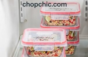 Pyrex Freshlock Glass Food Storage Containers Set Review _Pyrex Freshlock 4-cup glass food storage containers stacked, showing the lid seal inspection for mold and leak testing based on Reddit reviews.